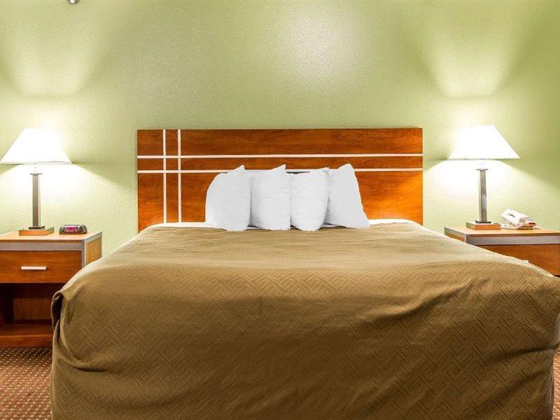 Econo Lodge & Suites Pekin Luaran gambar