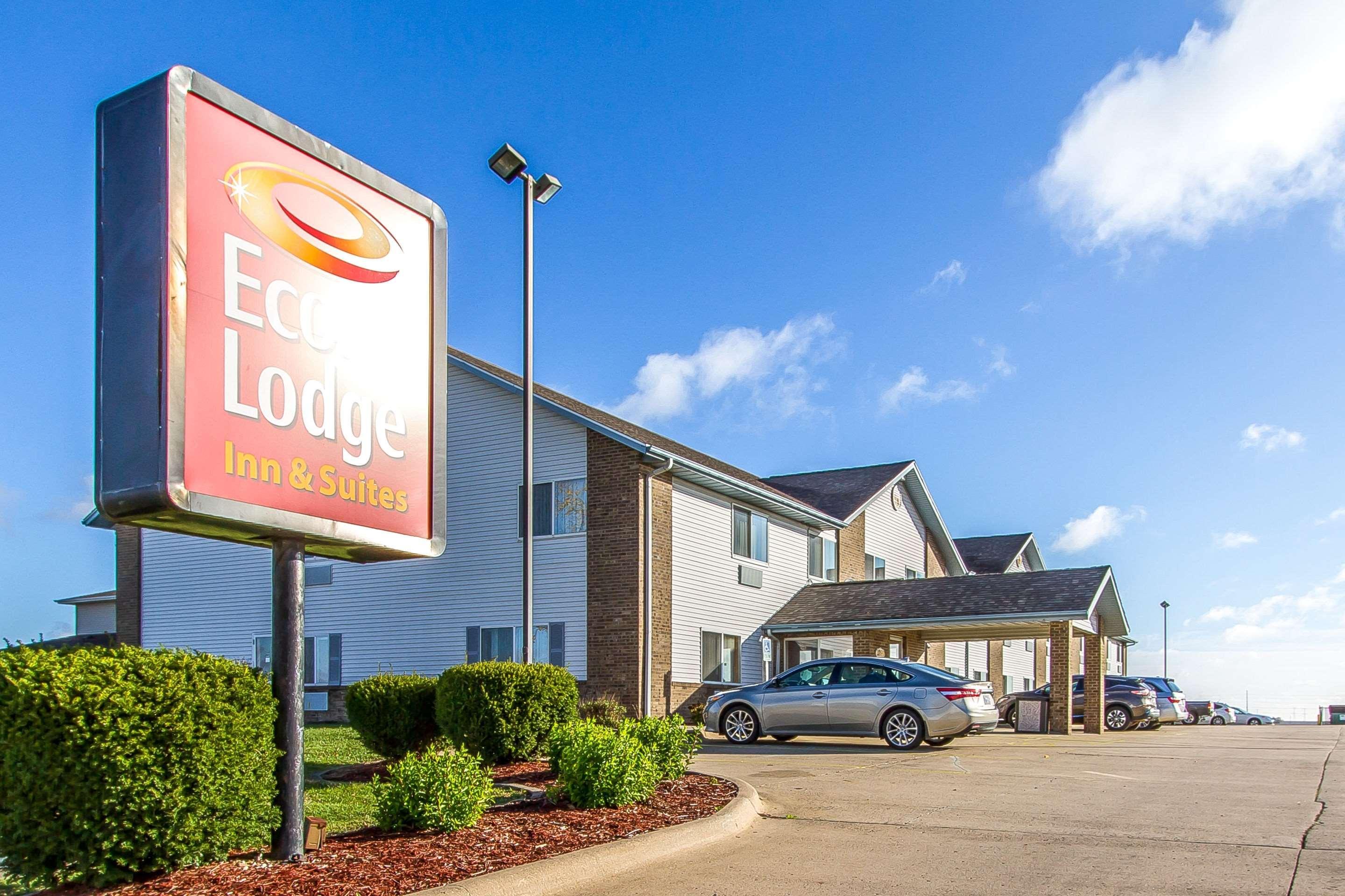 Econo Lodge & Suites Pekin Luaran gambar