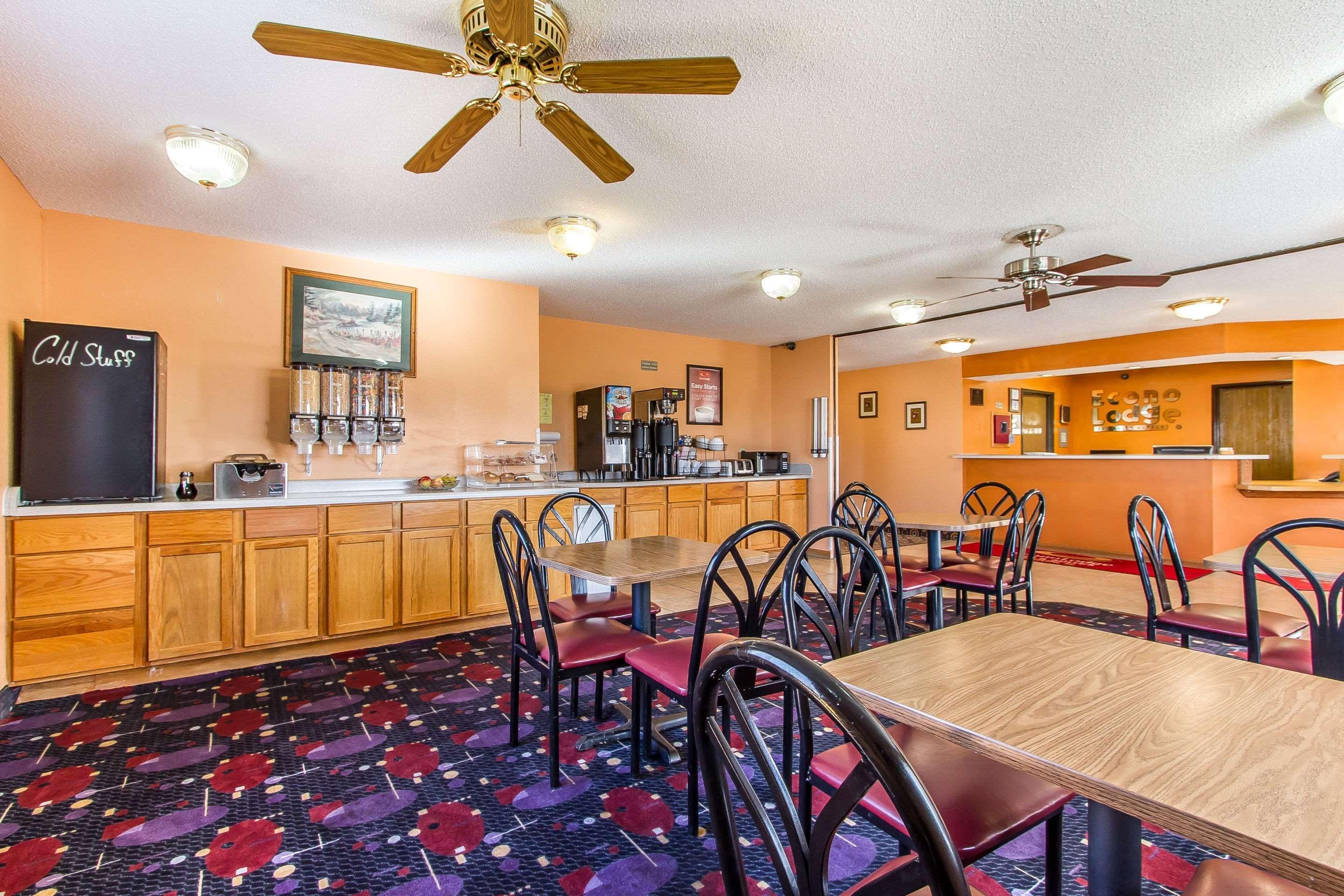 Econo Lodge & Suites Pekin Luaran gambar