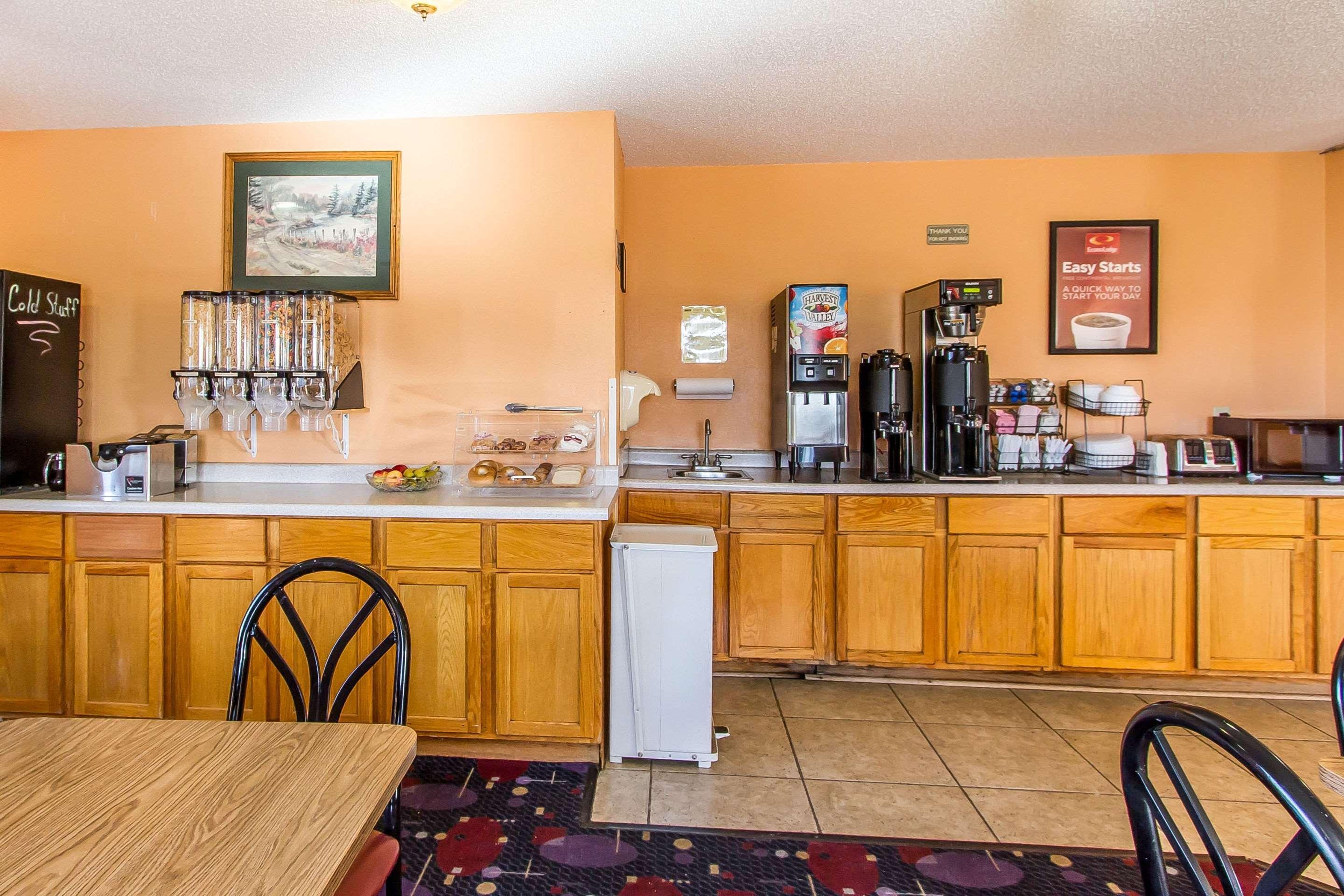 Econo Lodge & Suites Pekin Luaran gambar